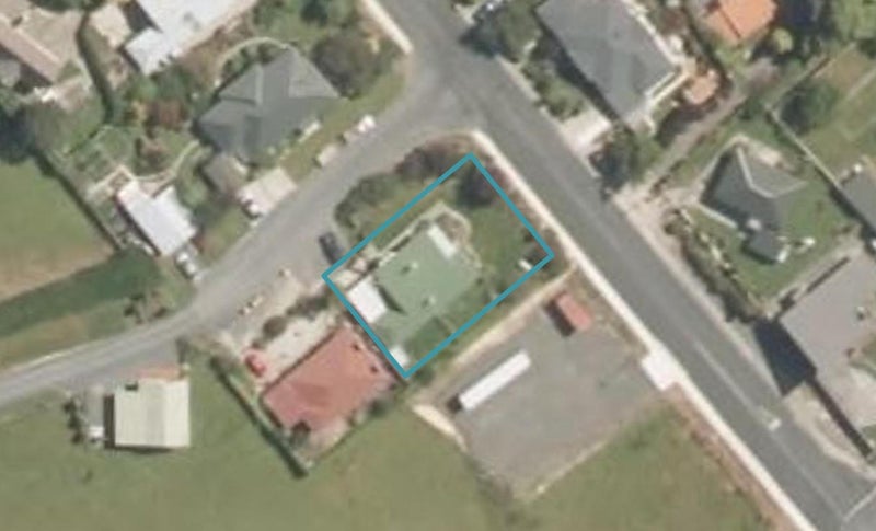14 Ross Street, Balclutha - Carousel 1