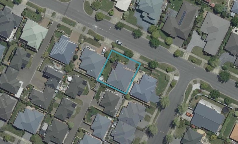 7 Beechwood Drive, Northwood, Christchurch - Carousel 1