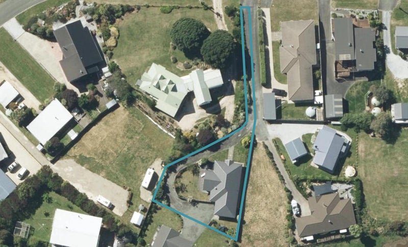 35 Selwyn Street, Pohara - Carousel 1