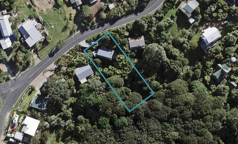 56 Ocean Road, Surfdale, Waiheke Island - Carousel 1