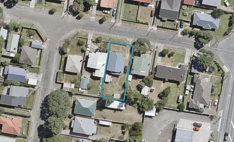 9 Pirie Crescent, Moera, Lower Hutt - Carousel 1