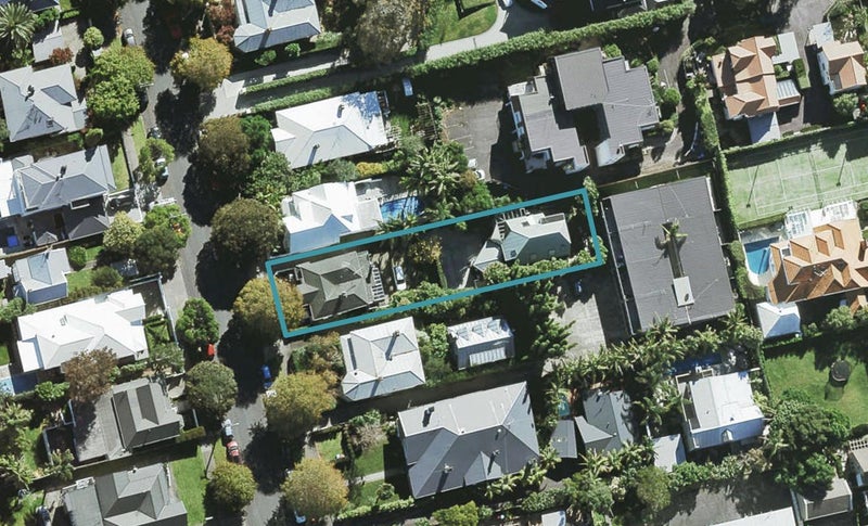 17A Sentinel Road, Herne Bay, Auckland - Carousel 1