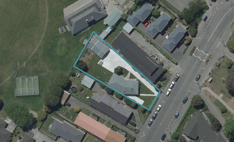 74 Middlepark Road, Sockburn, Christchurch - Carousel 1