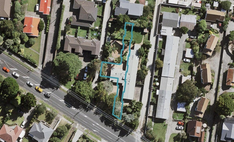 10/25 Swanson Road, Henderson, Auckland - Carousel 1