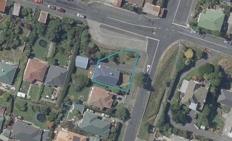 138 Glenpark Avenue, Maryhill, Dunedin - Carousel 1