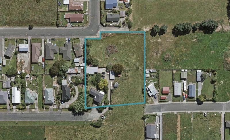 76 Vernon Street, Kingswell, Invercargill - Carousel 1