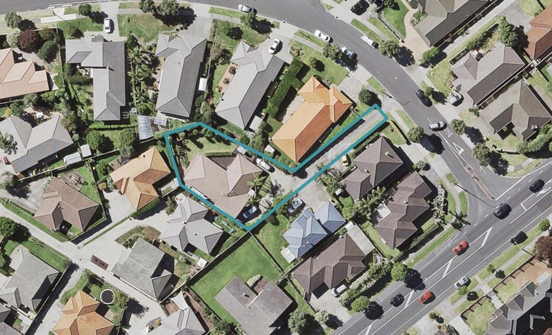 8 Stellamaris Way, Northpark, Auckland - Carousel 1