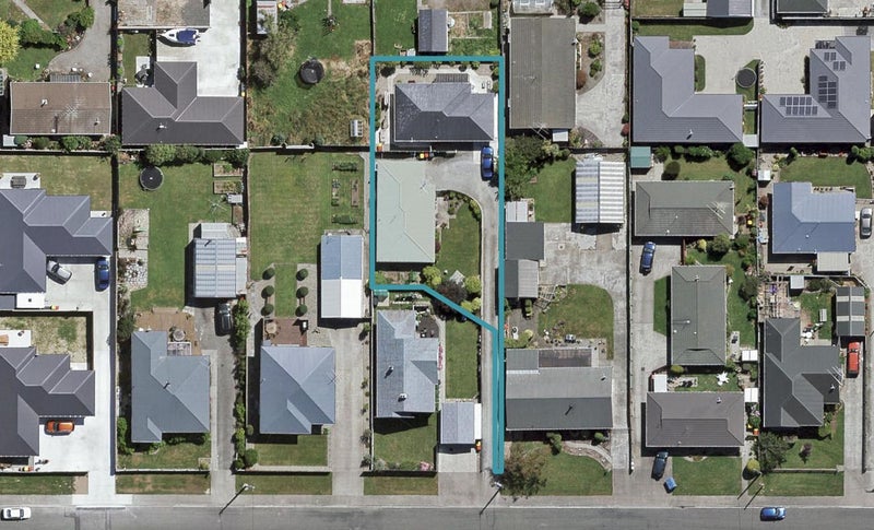 1/24 Dudley Street, Grasmere, Invercargill - Carousel 1