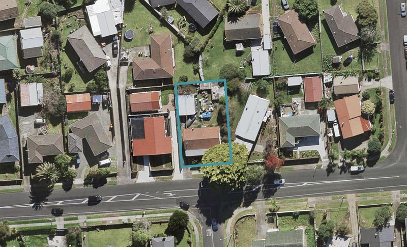 68 Wickman Way, Mangere East, Auckland - Carousel 1