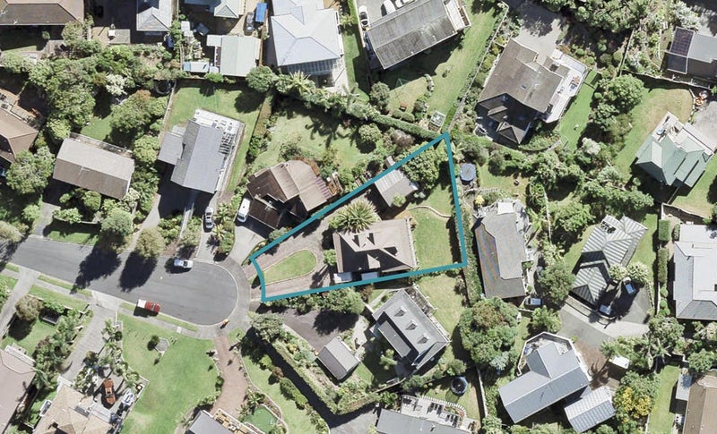 11 Higham Ferrers Place, Red Beach, Red Beach - Carousel 1