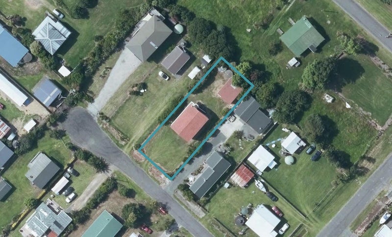 9 Tarakihi Crescent, Māhia - Carousel 1