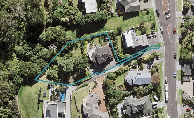 22 Marco Polo Avenue, Lynfield, Auckland - Carousel 1