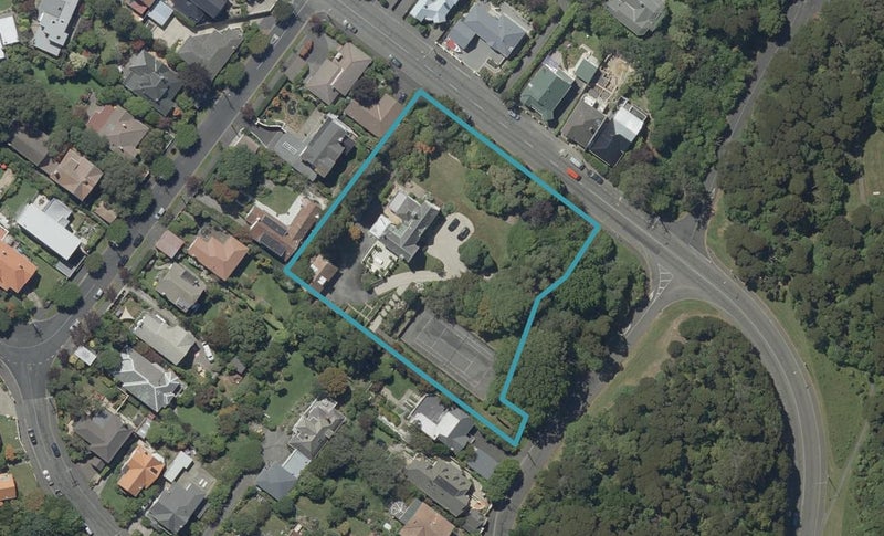 7 Drivers Road, Maori Hill, Dunedin - Carousel 1