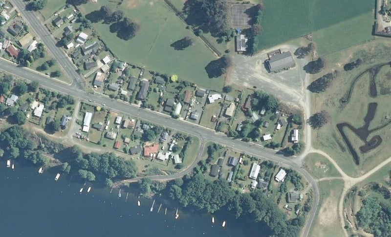 43 View Street, Manapouri, Manapouri - Carousel 1