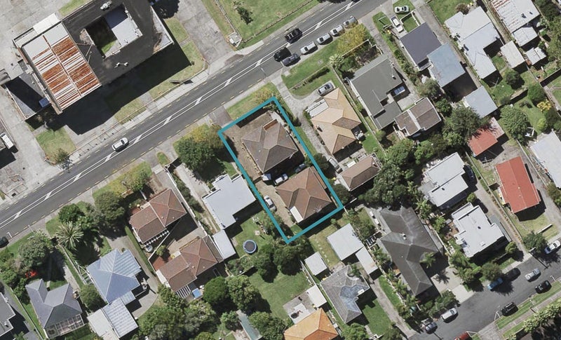 2/42 Killarney Street, Takapuna, Auckland - Carousel 1