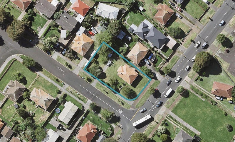 35A Tripoli Road, Panmure, Auckland - Carousel 1