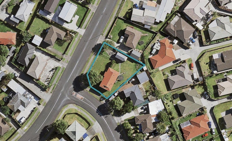 41 Barneys Farm Road, Clendon Park, Auckland - Carousel 1