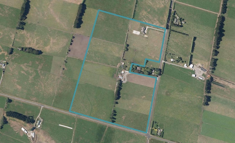 446 Kellow Road, Palmerston North - Carousel 1