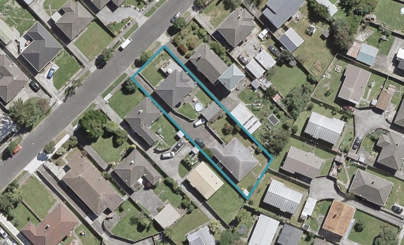 2/52 Colson Street, Avalon, Lower Hutt - Carousel 1
