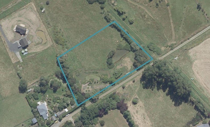 57 Park Road, Warrington, Waikouaiti - Carousel 1