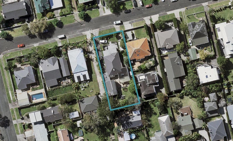 26 Beresford Street, Bayswater, Auckland - Carousel 1