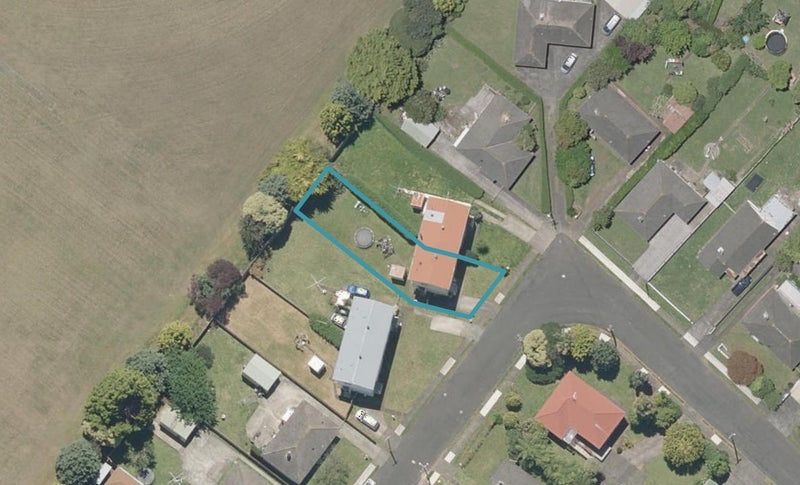 16A Hadfield Crescent, College Estate, Whanganui - Carousel 1
