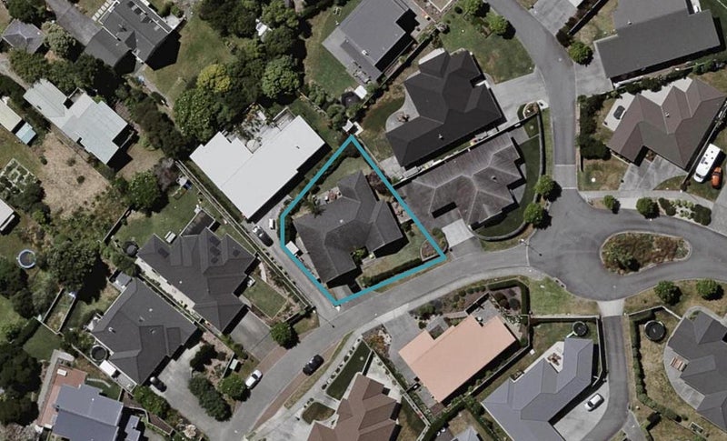 25 Simpson Crescent, Raumati Beach, Paraparaumu - Carousel 1