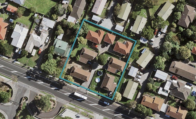 1/53 Russell Road, Manurewa, Auckland - Carousel 1