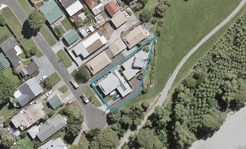 1/7 Richard Street, Belmont, Lower Hutt - Carousel 1
