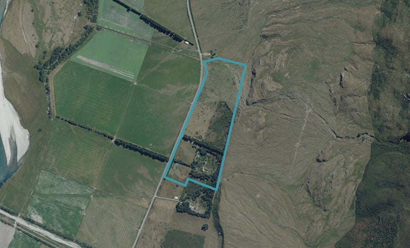5228 Makarora-Lake Hawea Road, Makarora, Wānaka - Carousel 1