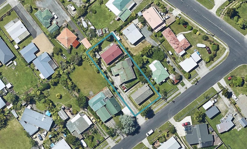 3B Farnworth Avenue, Holdens Bay, Rotorua - Carousel 1