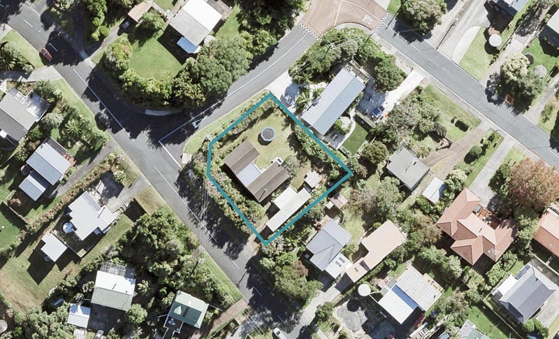 28 Penton Road, Stanmore Bay, Whangaparaoa - Carousel 1