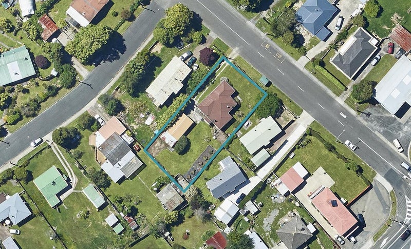 4 Lee Road, Hannahs Bay, Rotorua - Carousel 1