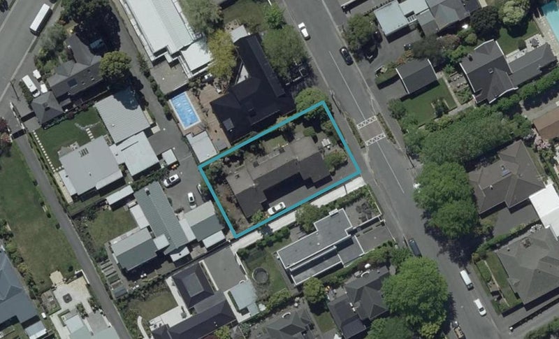 2/35 Garden Road, Merivale, Christchurch - Carousel 1