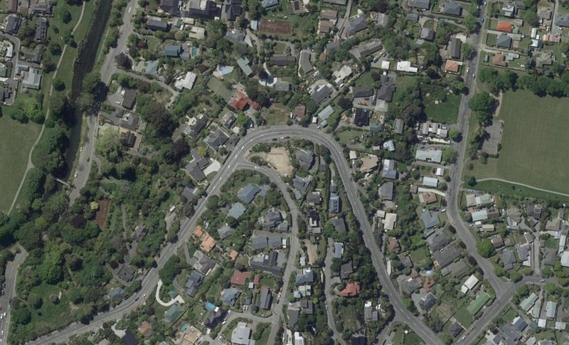 1 Glenelg Spur, Hillsborough, Christchurch - Carousel 1