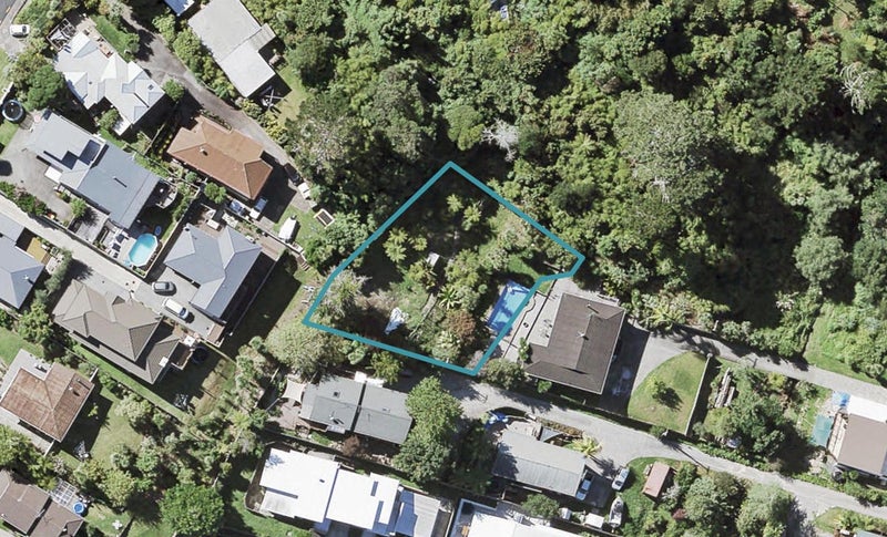 694A Beach Road, Browns Bay, Auckland - Carousel 1