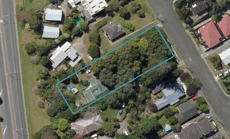 27 Kauika Road, Avenues, Whangarei - Carousel 1