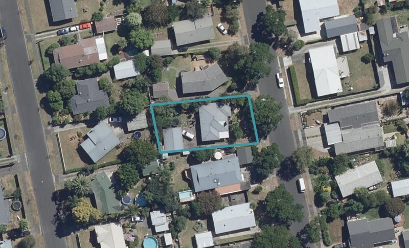 33 Fuchsia Avenue, Pukete, Hamilton - Carousel 1