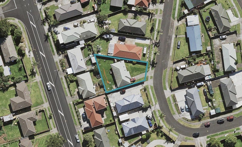 17 Tua Place, Favona, Auckland - Carousel 1