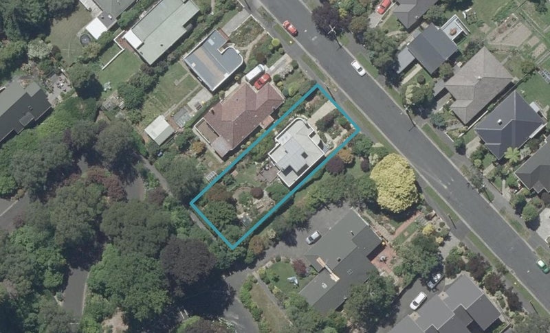 40 Glendining Avenue, North East Valley, Dunedin - Carousel 1