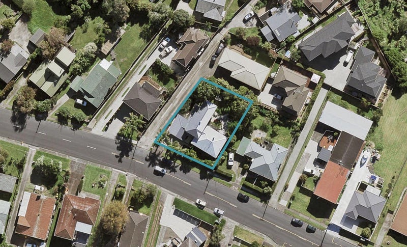 30 Exmouth Road, Northcote, Auckland - Carousel 1