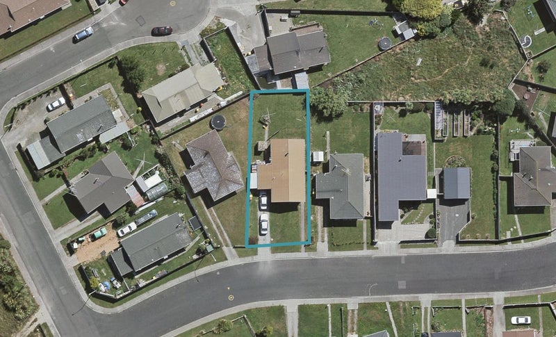 43 Ottrey Street, Clifton, Invercargill - Carousel 1