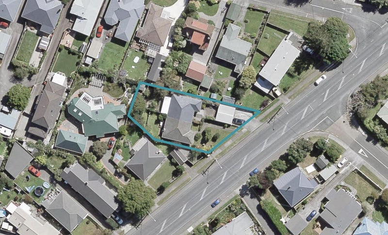 2/187 Waiwhetu RD, Waterloo, Lower Hutt - Carousel 1