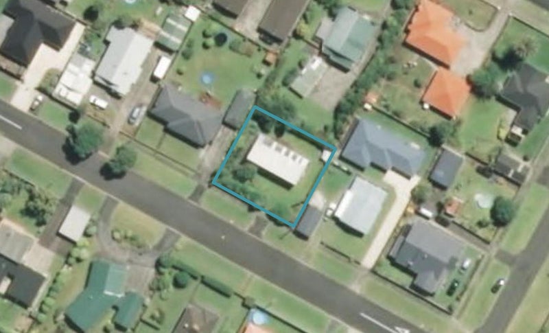 81 Domett Street, Opunake - Carousel 1