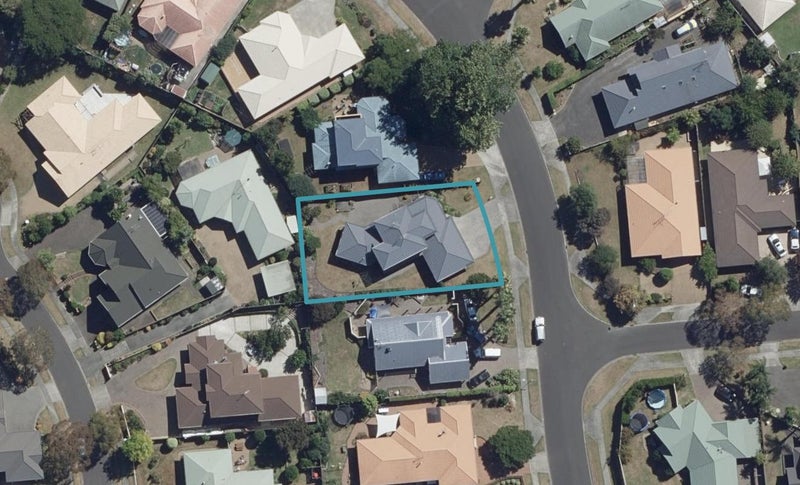 23 Ayrshire Drive, Grandview Heights, Hamilton - Carousel 1