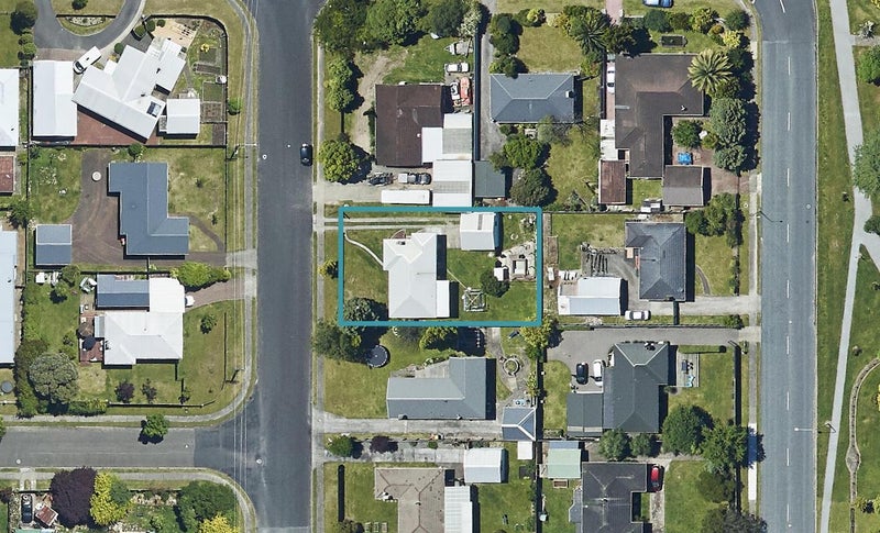 6 Jameson Avenue, Fenton Park, Rotorua - Carousel 1