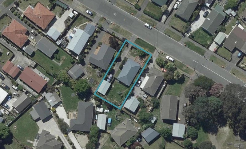 8 Keighleys Road, Bromley, Christchurch - Carousel 1