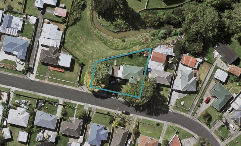 10 Blampied Road, Otara, Auckland - Carousel 1