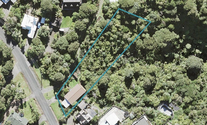 12 Kitewaho Road, Swanson, Auckland - Carousel 1