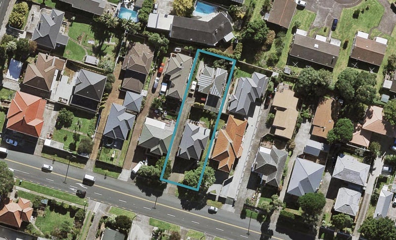 6A Herd Road, Hillsborough, Auckland - Carousel 1